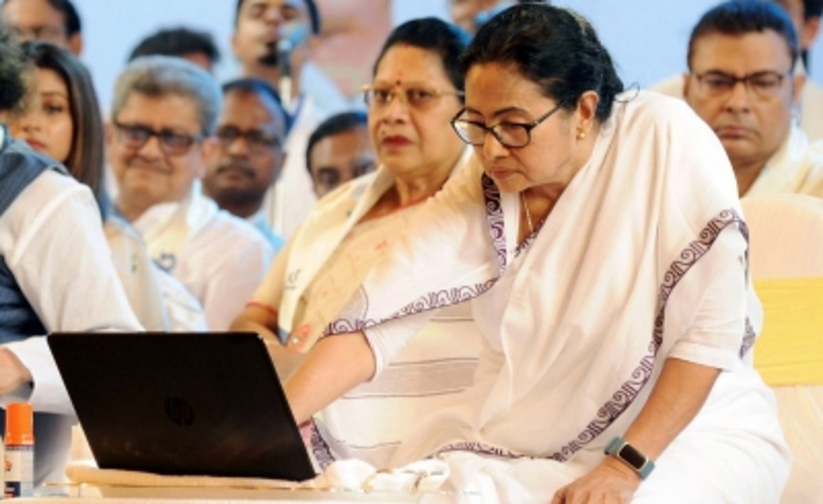 Words used by common people need to enter lexicon for growth of language: Mamata