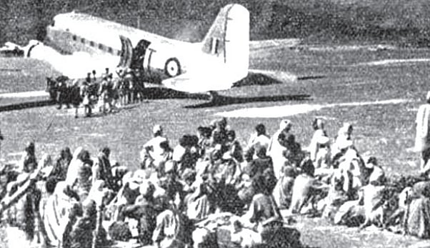 IAF’s Dakota plane at Poonch airfield in Jammu & Kashmir during the first Indo-Pakistan war, December 1947