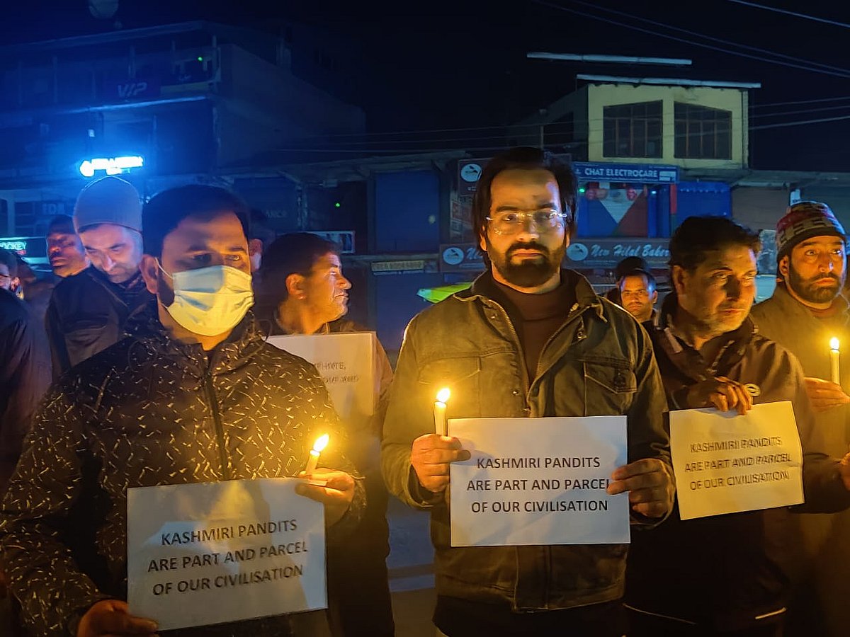 Targeted killings: Protesting Kashmiri Pandit employees reiterate demand for relocation outside valley