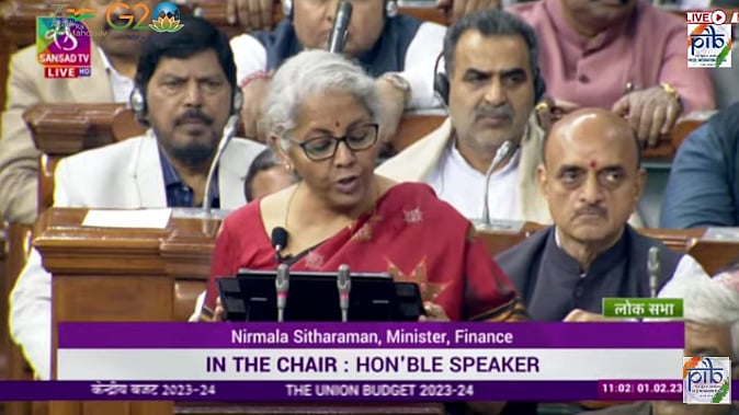 Sitharaman begins the Budget speech.