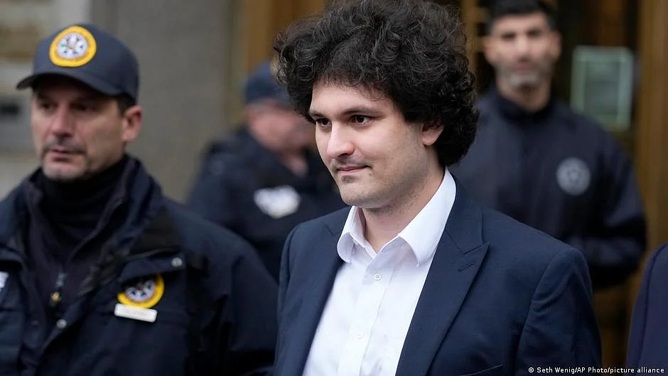 US charges FTX founder with bribing Chinese officials