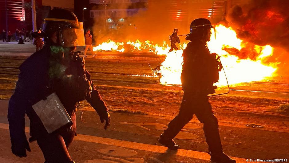 Violence erupts at French pension protests for 3rd night