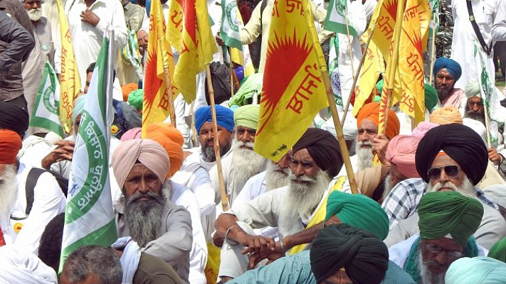 Farmers in both the states have been demanding financial packages for the flood-affected farmers (photo: IANS)