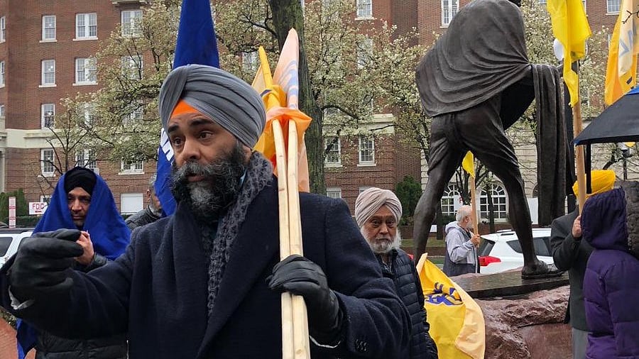 Watch: Khalistani protestors attack PTI journalist Lalit K Jha