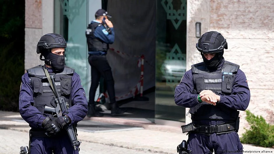 Portugal: 2 dead in stabbing at Lisbon Muslim center