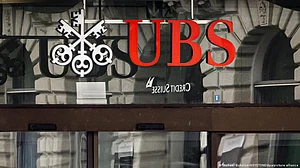 UBS and Swiss National Bank agree to Credit Suisse takeover