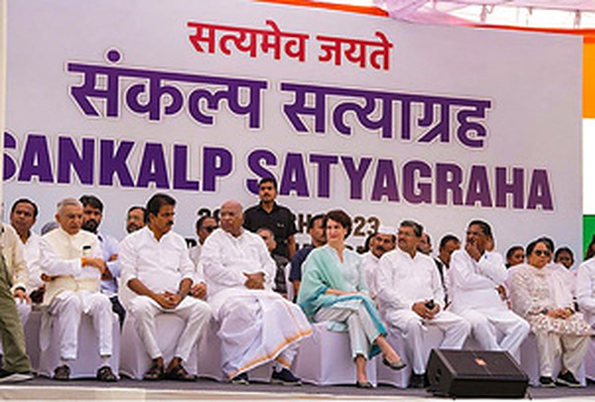 Congress 'satyagraha' in support of Rahul Gandhi begins in Rajasthan