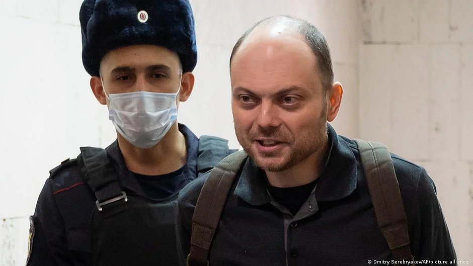 Russia jails Putin critic Vladimir Kara-Murza for treason