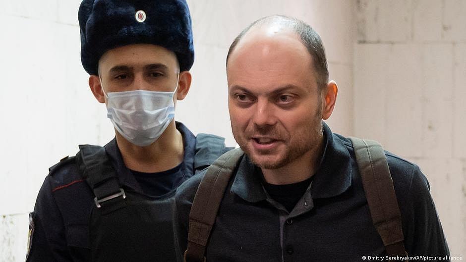 Russia jails Putin critic Vladimir Kara-Murza for treason