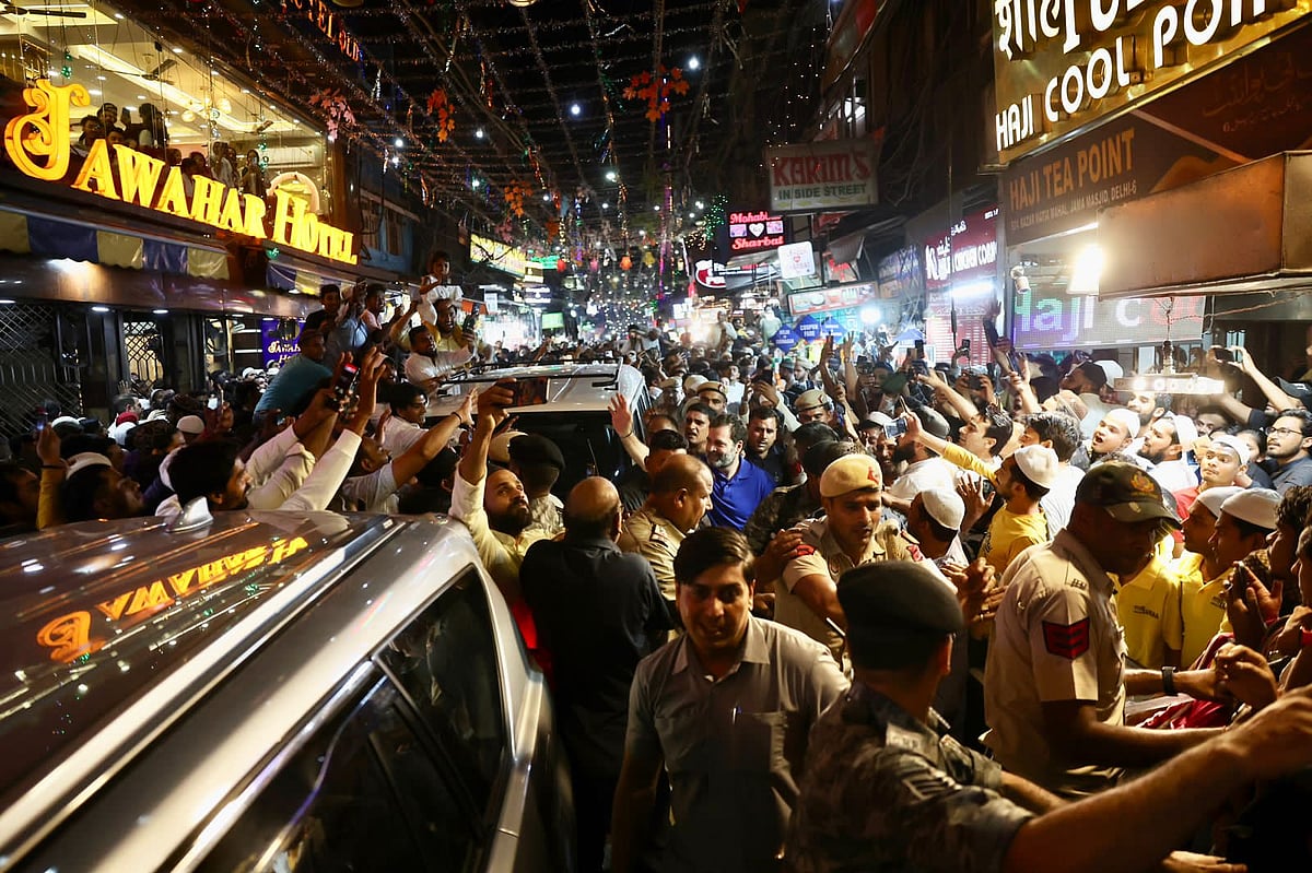 In Pictures: Rahul Gandhi visits Chandni Chowk to witness Ramzan celebrations