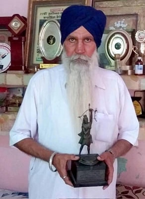 Kaur Singh