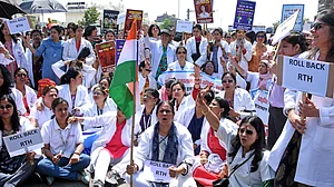 13 days on, no respite from Rajasthan doctors' strike over Right to Health Bill