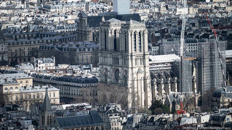 A recent photo of Notre-Dame