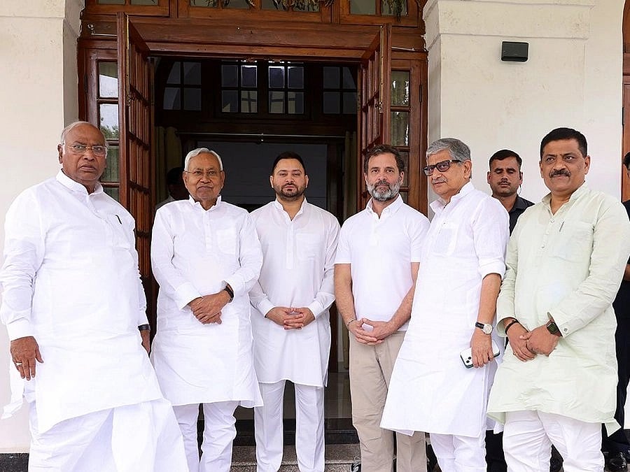 Kharge, Rahul meet Nitish, Tejashwi