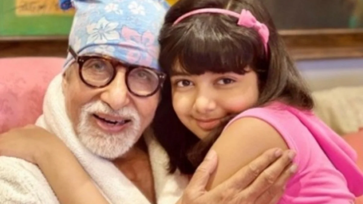 Amitabh Bachchan and granddaughter Aaradhya Bachchan (IANS Photo)