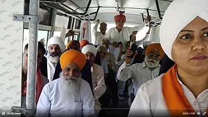 Farmers' union leaders and Khap Panchayat representatives