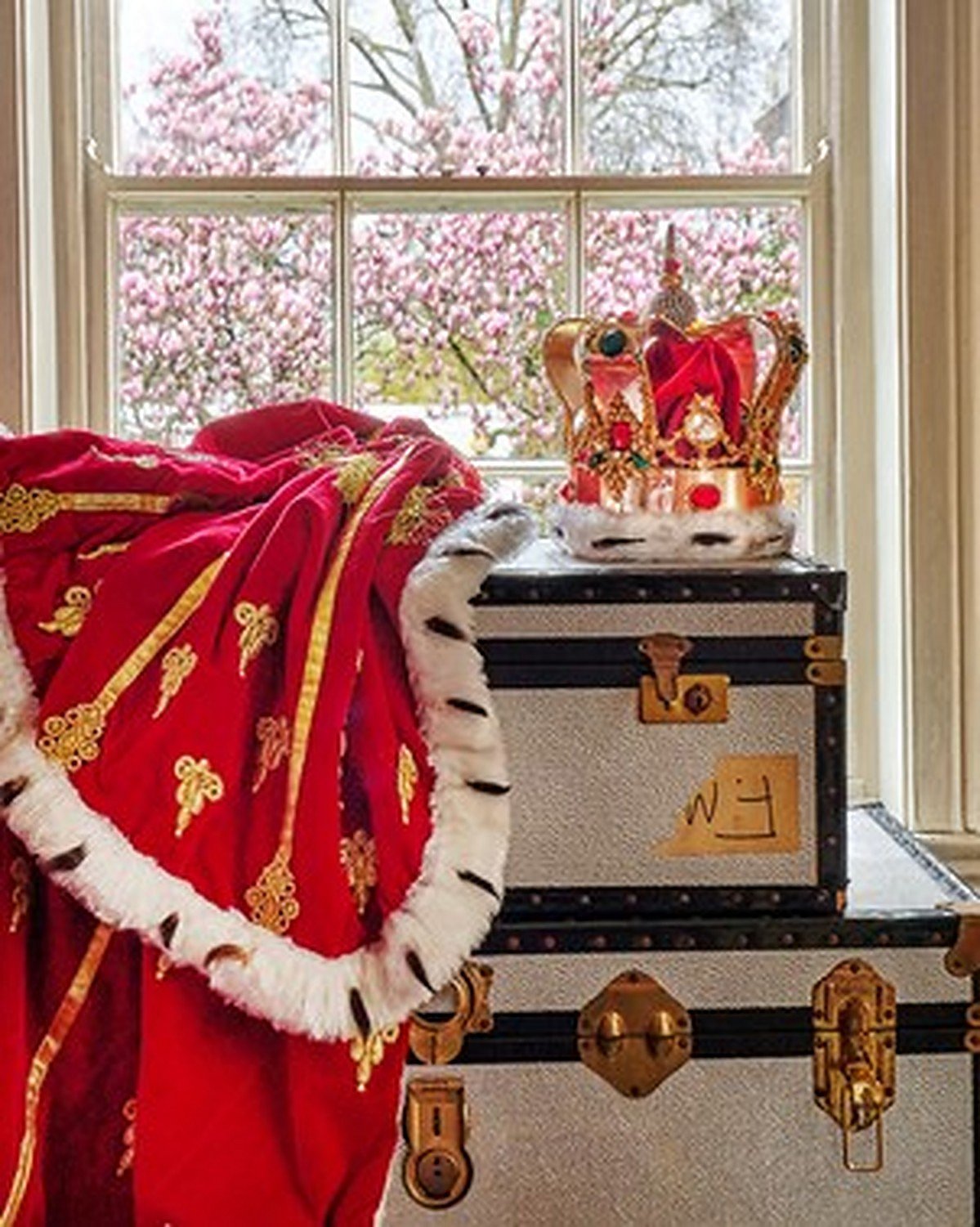 Singer Freddie Mercury’s never-seen possessions to be auctioned in UK
