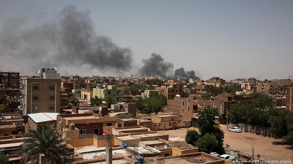 US evacuates citizens from Sudan amid ongoing conflict