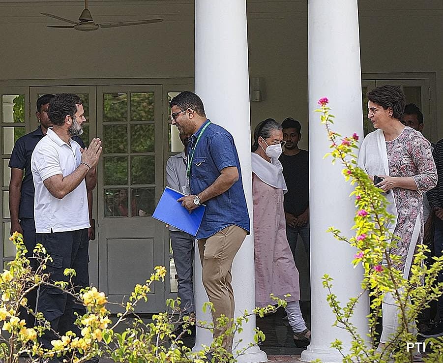 Rahul Gandhi, Priyanka Gandhi and Sonia Gandhi