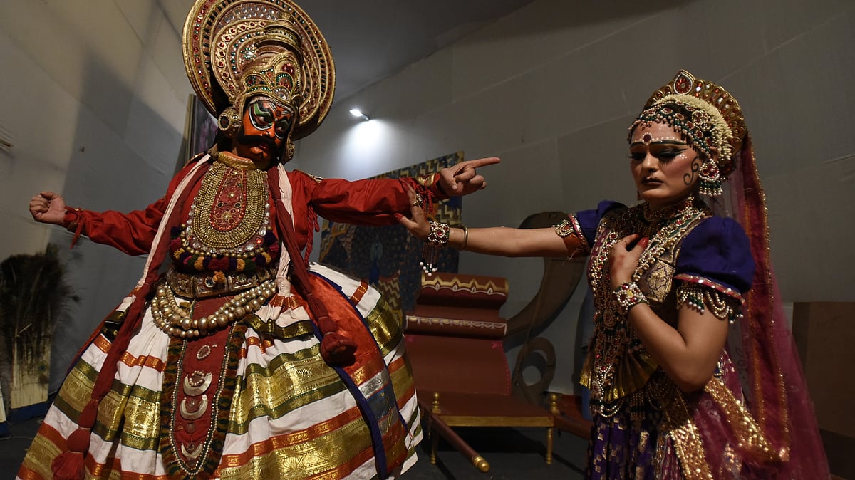 A performance of the Ramleela with a Ravana (in Kathakali costume, left) and a Sita (veiled and garbed in a distinctly northerly aesthetic, right) epitomise the combative North–South energy (photo: Sonu Mehta/Hindustan Times via Getty Images)
