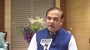EC issues notice to Assam CM for 'Akbar' remark in Chhattisgarh