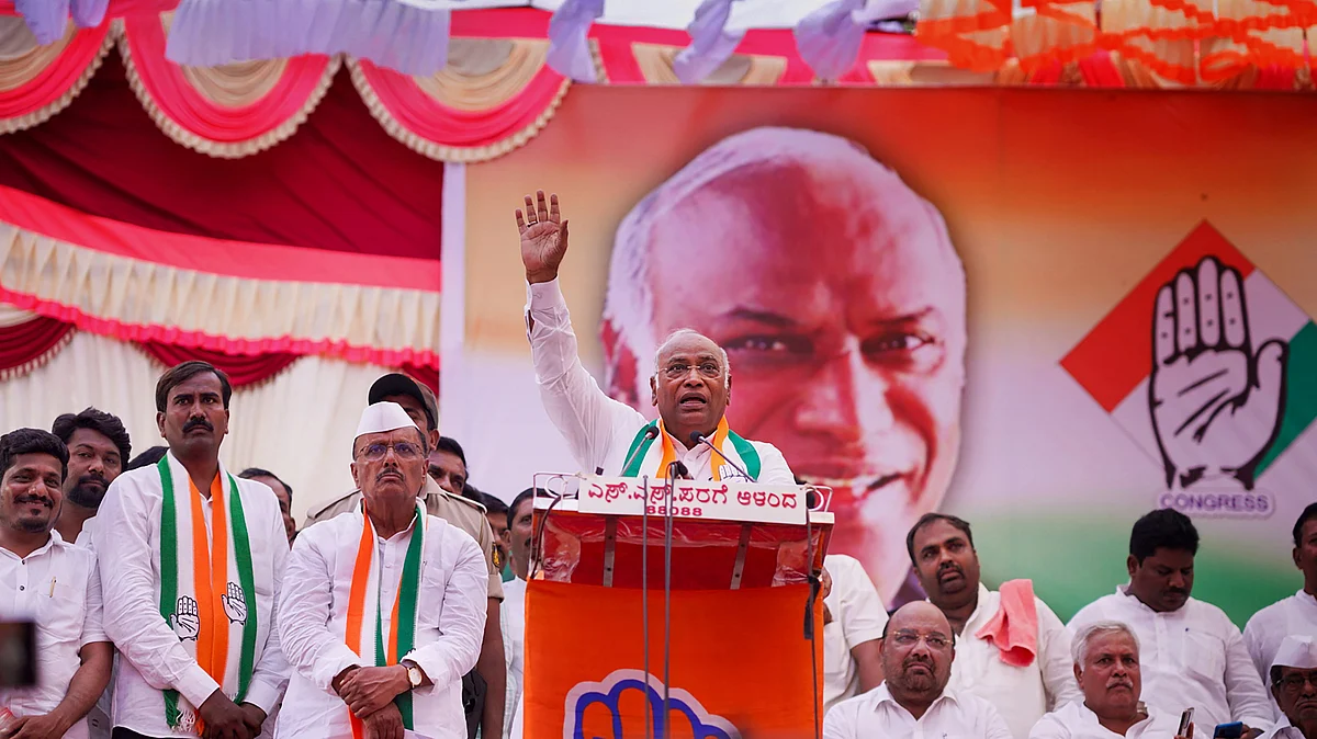 Kharge addressing a gathering at Kalaburagi (Photo Courtesy: PTI)
