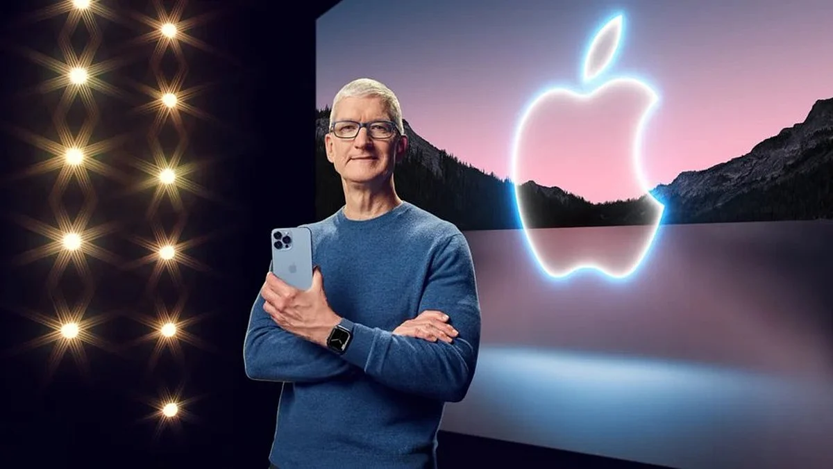 Tim Cook (Photo Courtesy: Twitter/@StockMKTNewz)