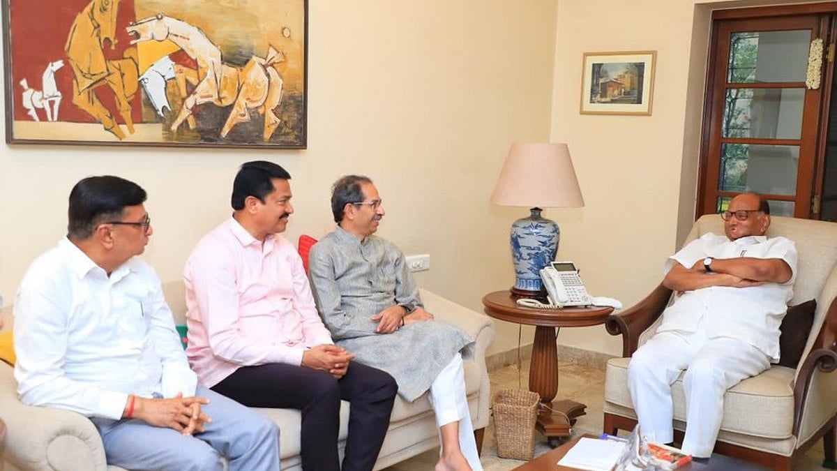 NCP Chief Sharad Pawar with Shiva Sena (UBT) Uddhav Thackaray, Maha Congress chief Nana Patole (Photo Courtesy: @AshishSinghKiJi/Twitter)