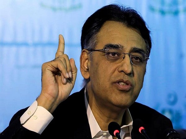 Imran Khan's close aide Asad Umar resigns as PTI's Secretary General