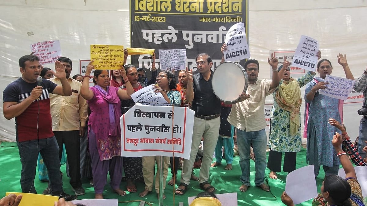 IN PHOTOS: Displaced Tughlaqabad residents stage protest at Jantar Mantar