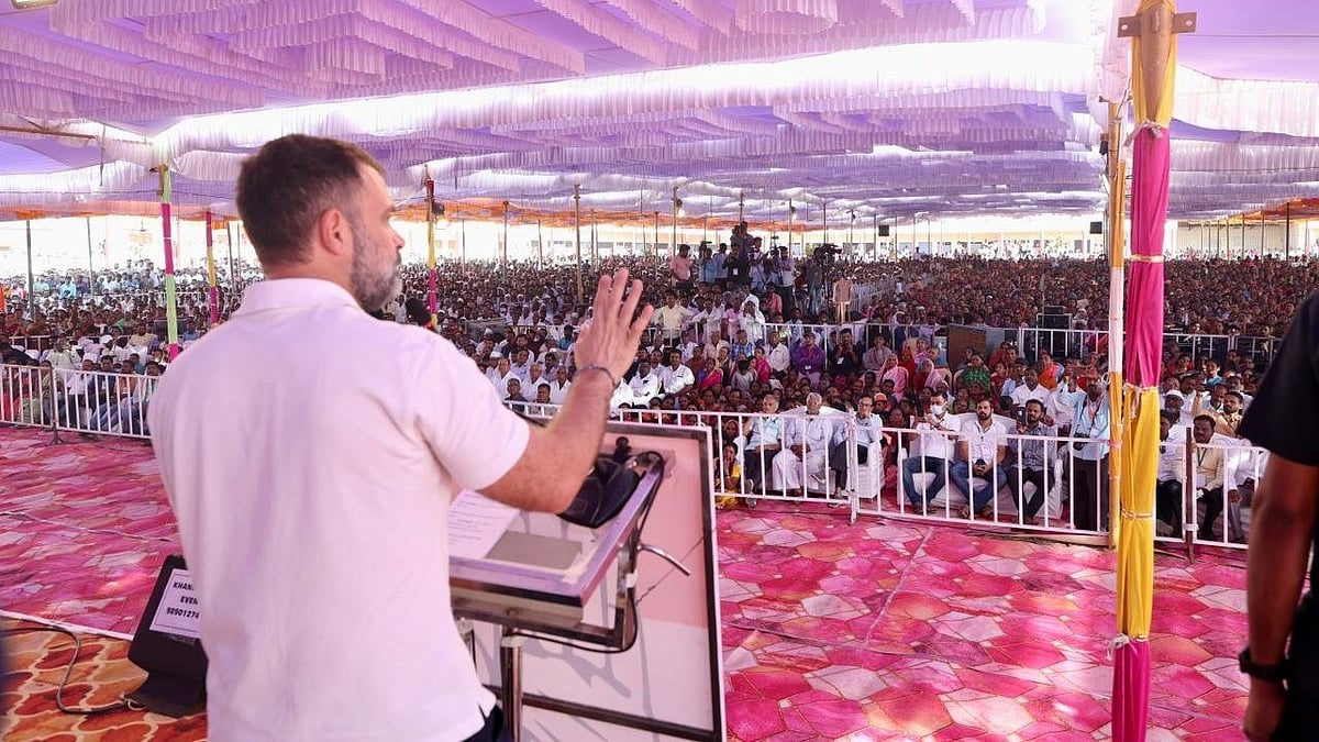 Rahul Gandhi addressing an election rally in Karnataka (Photo Courtesy: Twitter/ @INCIndia)