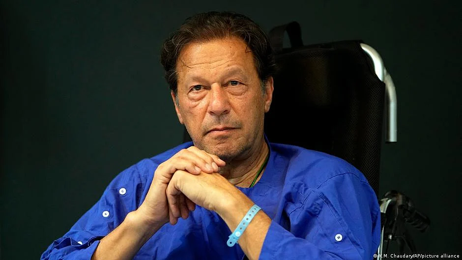 Pakistan's top court orders release of ex-PM Imran Khan (Photo: DW)