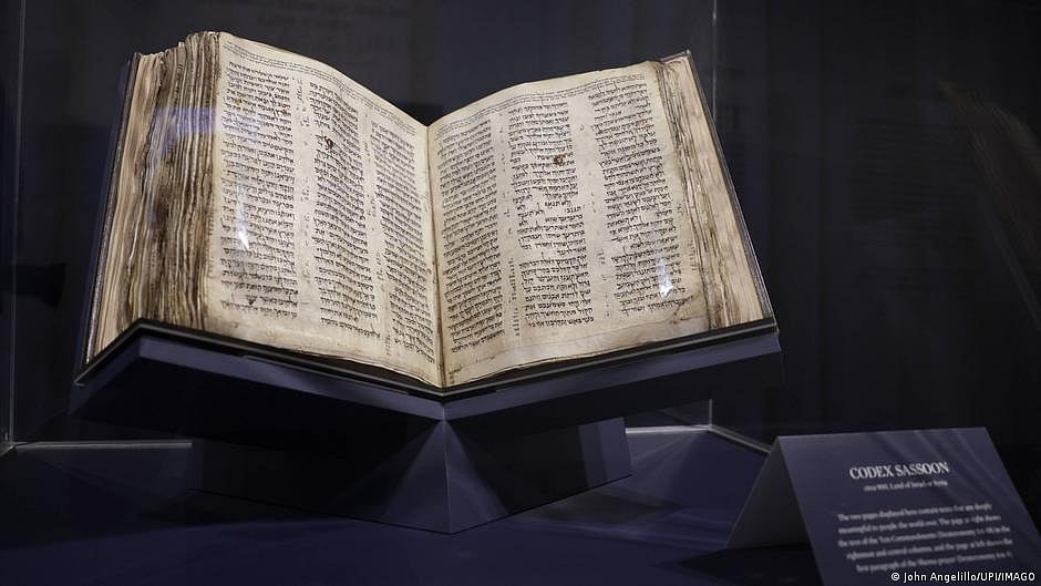 World's oldest Hebrew Bible sells for $38 million