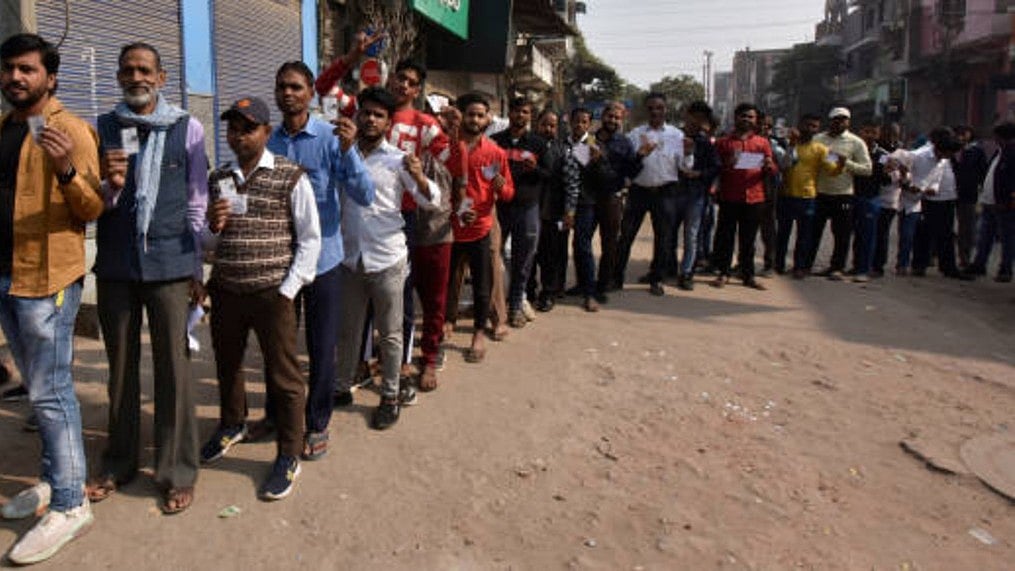 UP's Ghosi assembly bypoll: 21.57 per cent votes cast till 11 am