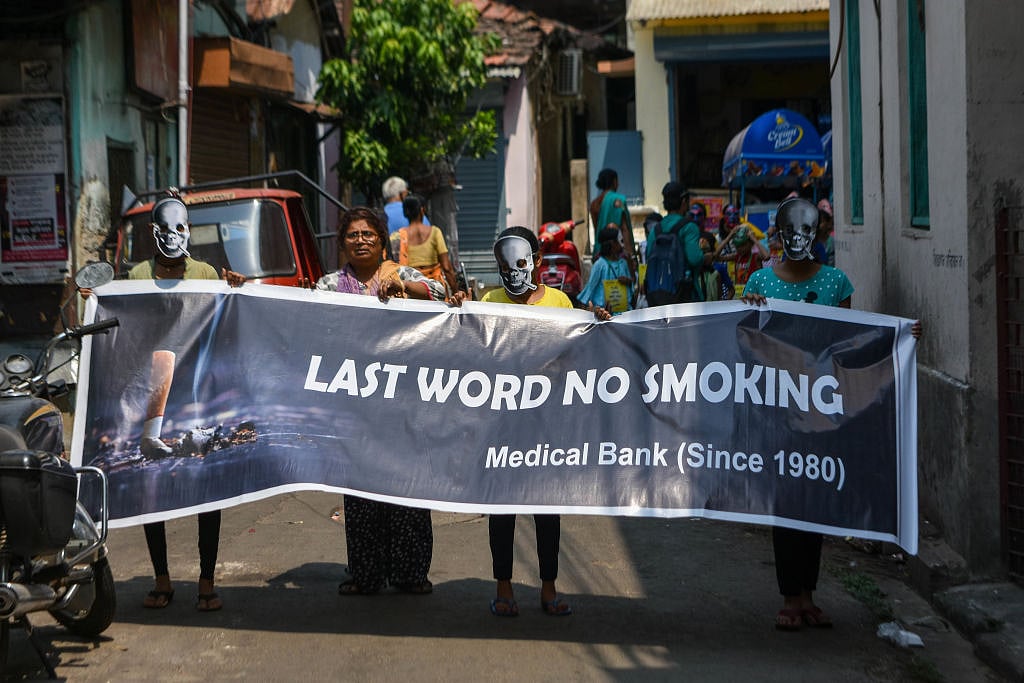 Anti-Tobacco rally segues into Kolkata street theatre