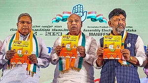 Karnataka: Congress releases manifesto, vows to ban groups like Bajrang Dal and PFI