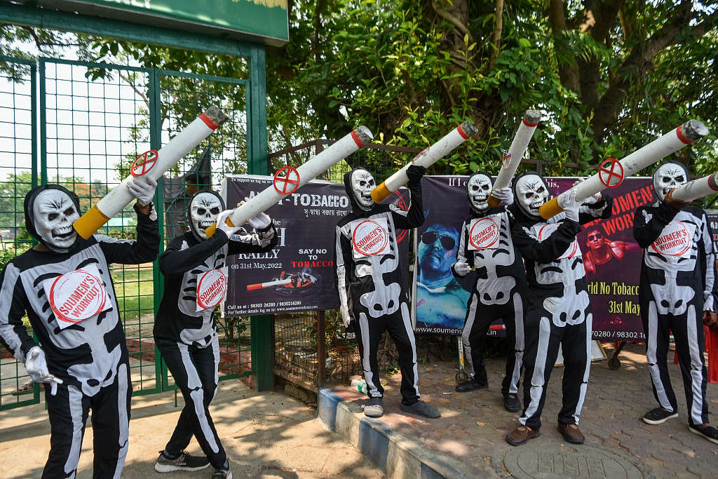 Anti-Tobacco rally segues into Kolkata street theatre