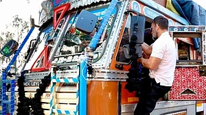 Rahul Gandhi's truck ride from Murthal to Ambala