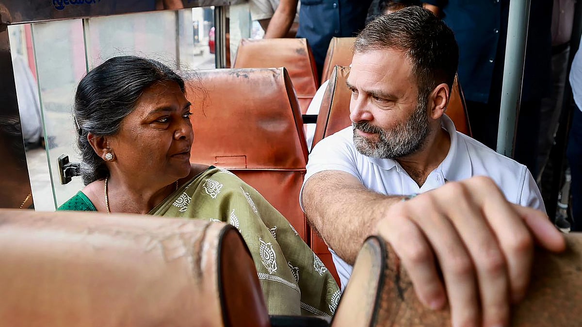 Rahul Gandhi takes a bus ride in Bengaluru, interacts with college students and working women