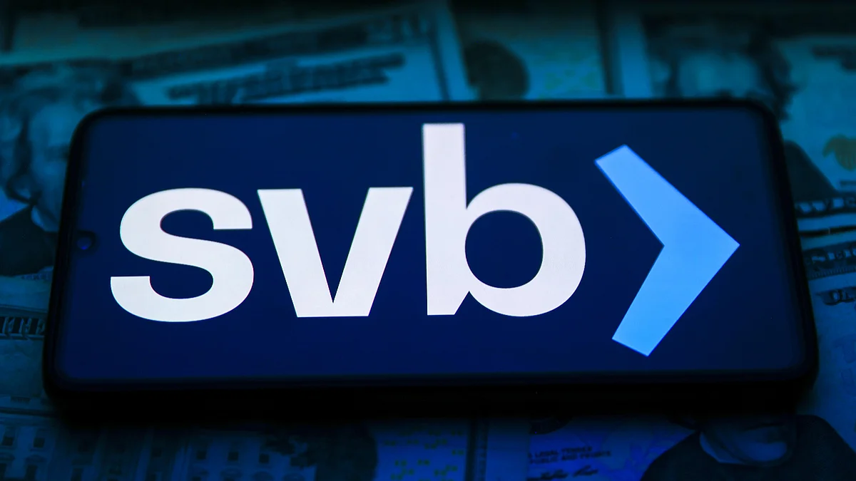 Silicon Valley Bank logo is displayed on a mobile phone screen (Photo: Getty Images)