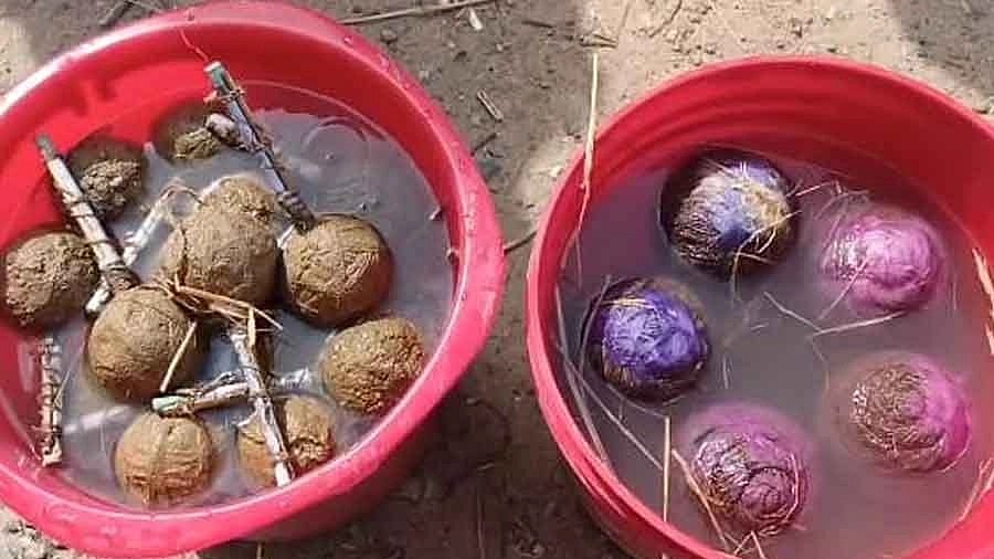 Bombs have been recovered from a car during the checking of vehicles in Bankura, West Bengal on Wednesday, June 14. (photo courtesy: ANI)