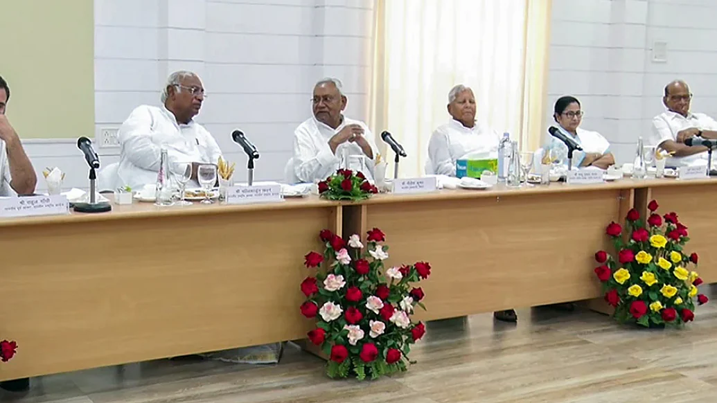 (L-R); Rahul Gandhi, Mallikarjun Kharge, Nitish Kumar, Lalu Prasad Yadav, Mamata Banerjee, Sharad Pawar, Arvind Kejriwal (photo courtesy: ANI)