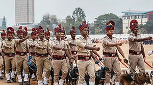Canine experts seek end to practice of using police dogs for VIP events