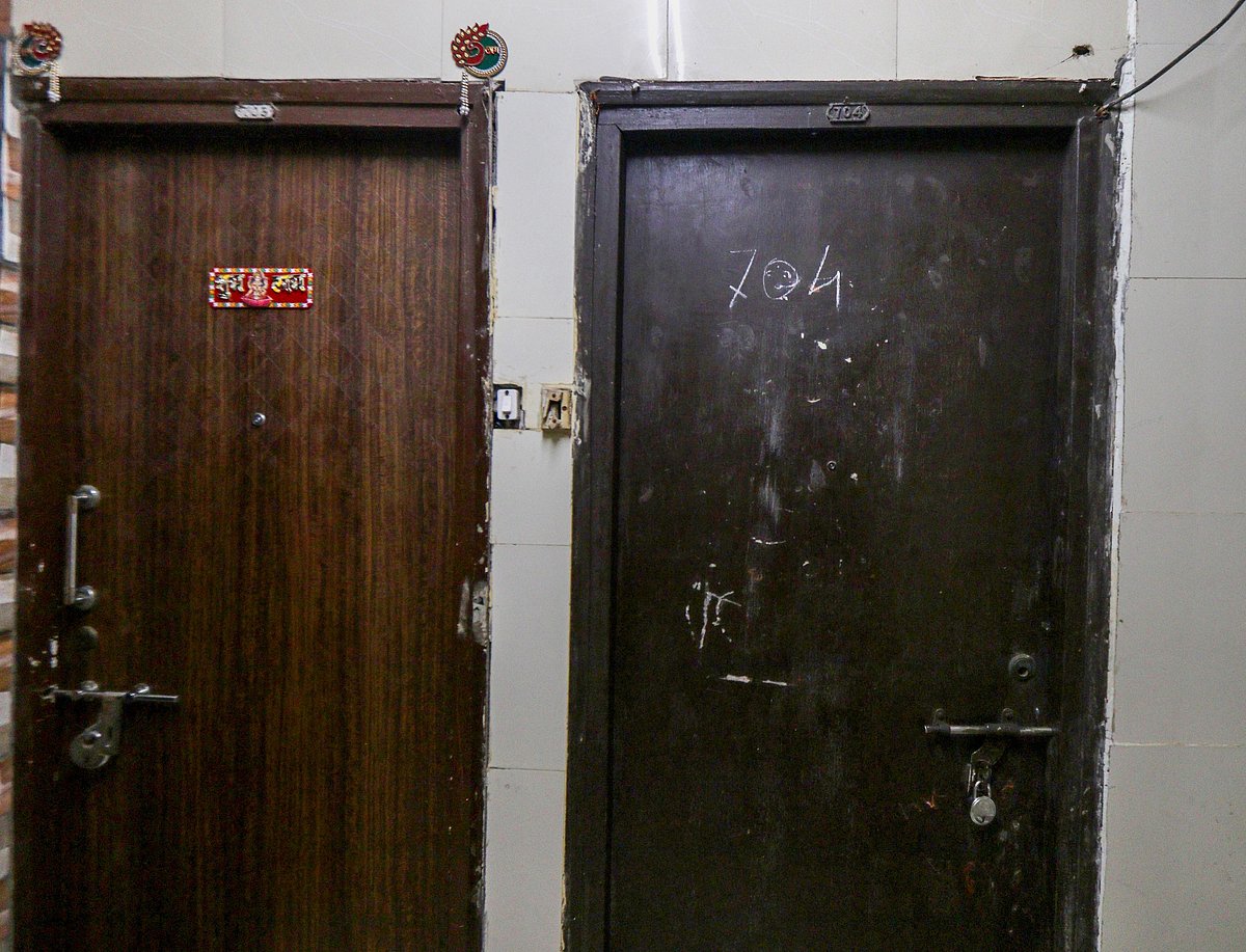 Akashdeep building in Mira Road (East) where Saraswati Vaidya was murdered. (photo courtesy: PTI)