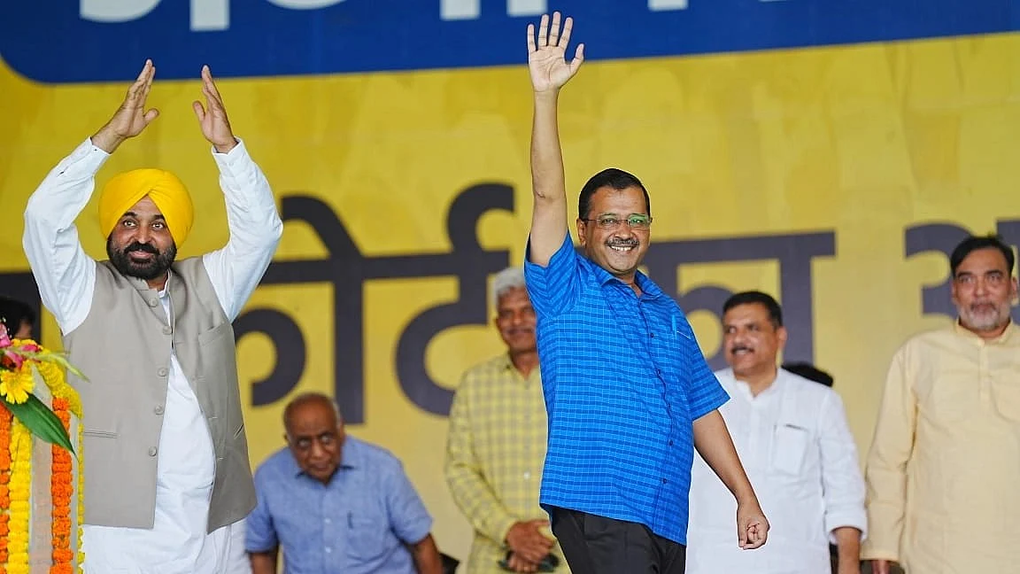 Delhi CM Arvind Kejriwal at AAP's rally Delhi (photo courtesy @AamAadmiParty/Twitter)