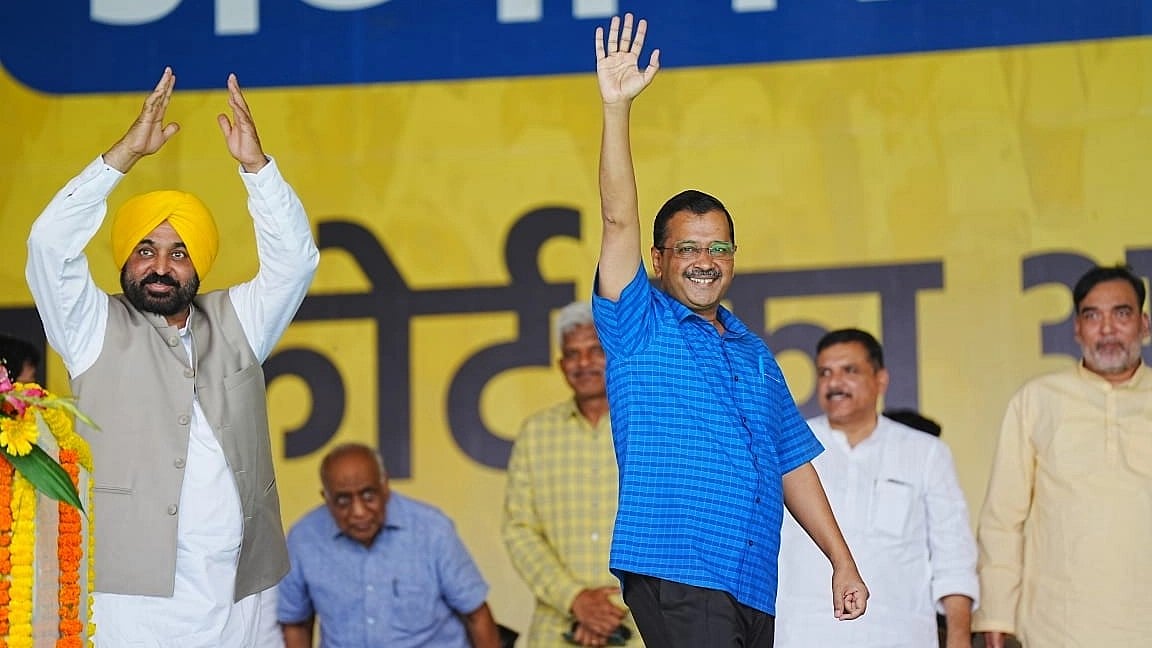 Delhi CM Arvind Kejriwal at AAP's rally Delhi (photo courtesy @AamAadmiParty/Twitter)