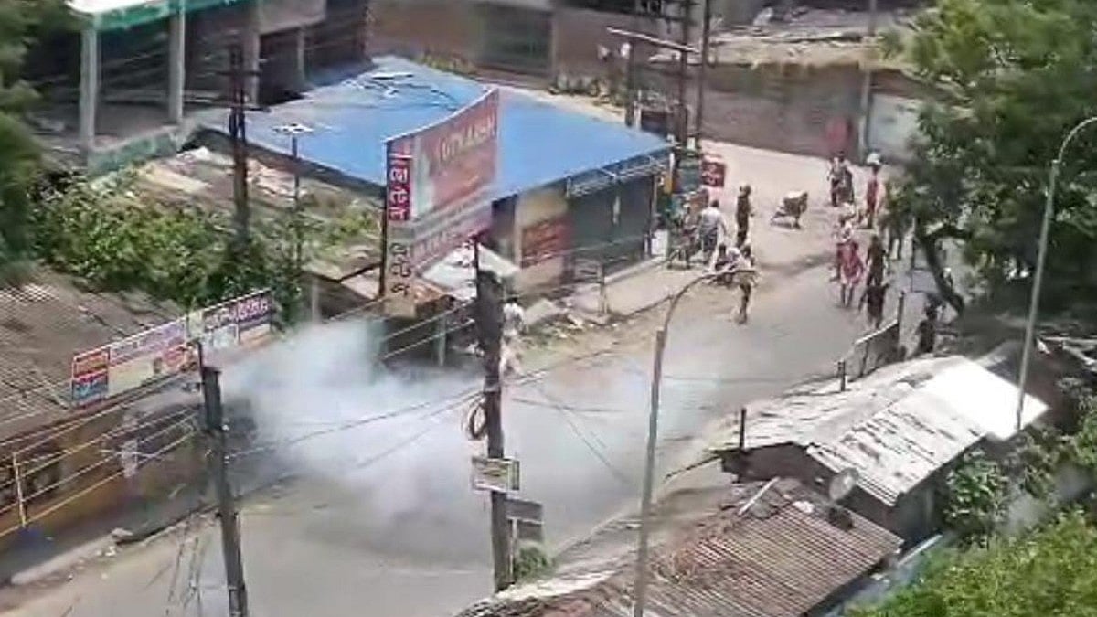 Bengal Guv supervises situation in violence-hit Cooch Behar as fresh clashes reported