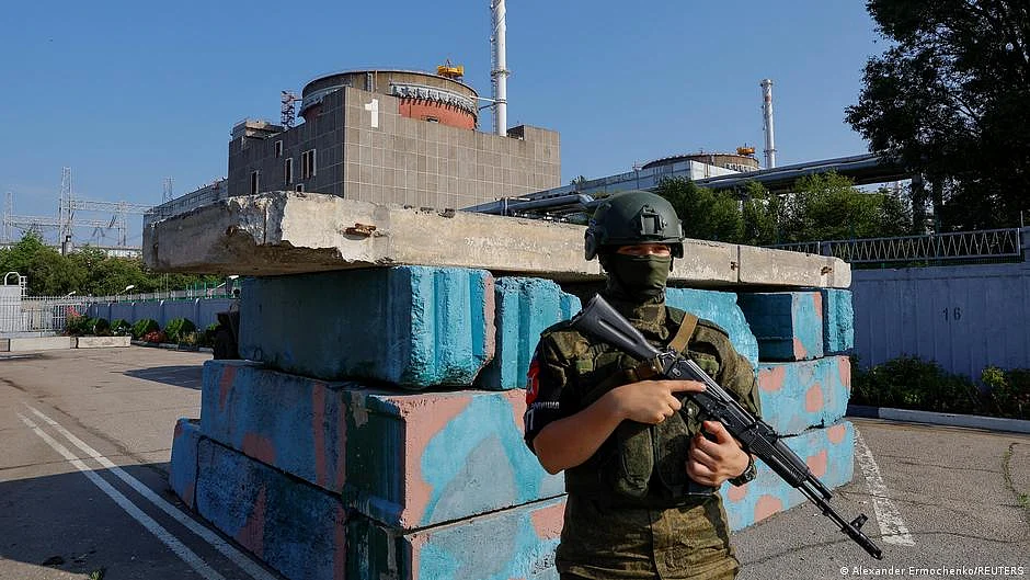 Ukraine warns of Russia nuclear plant attack plot (photo: DW)