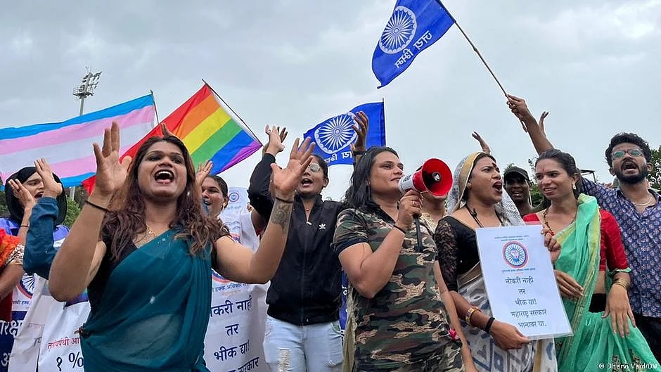Transgender people demand inclusion in police forces (photo: DW)