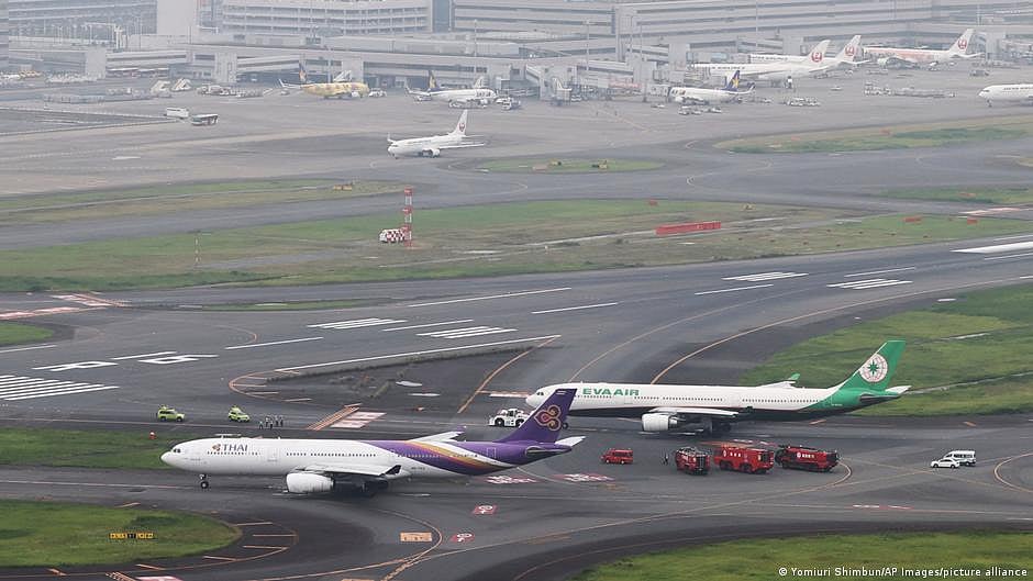 Two planes collide on Tokyo runway